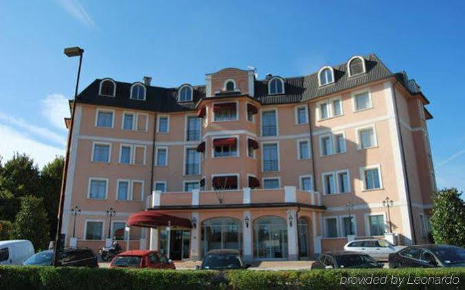 Green Hotel سيتيمو تورينيزي المظهر الخارجي الصورة