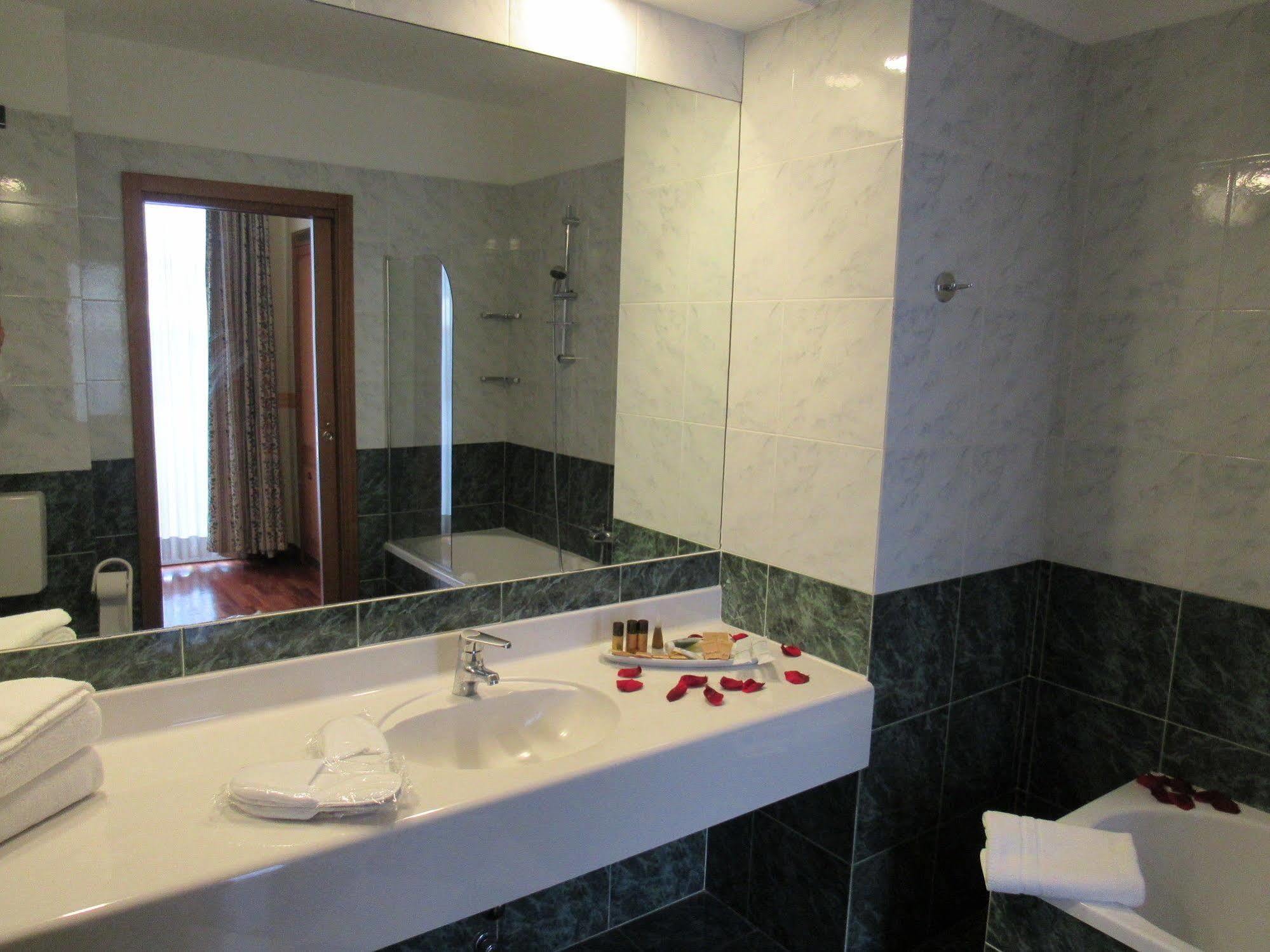 Green Hotel سيتيمو تورينيزي المظهر الخارجي الصورة