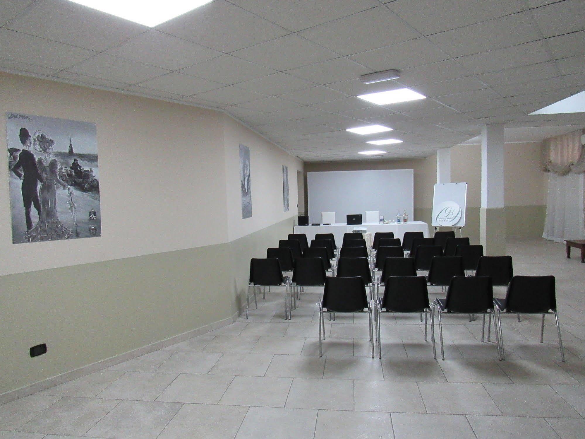 Green Hotel سيتيمو تورينيزي المظهر الخارجي الصورة