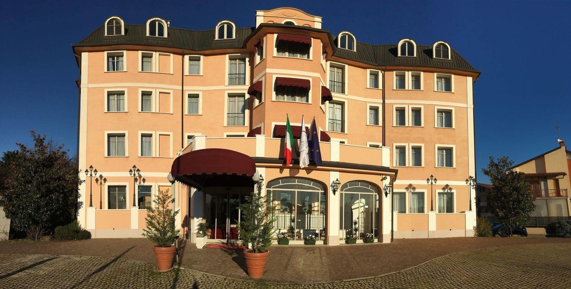 Green Hotel سيتيمو تورينيزي المظهر الخارجي الصورة